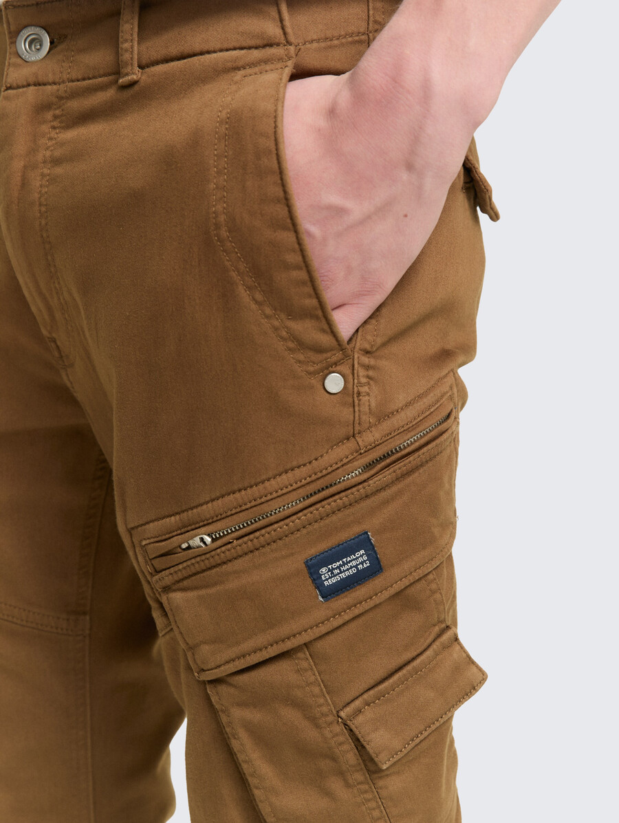 pantalones cargo cónicos con elástico