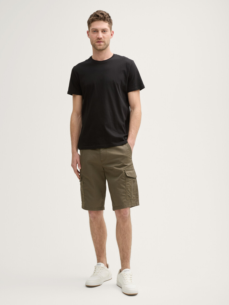 pantalones cortos cargo con bolsillos