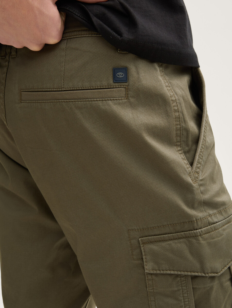 pantalones cortos cargo con bolsillos
