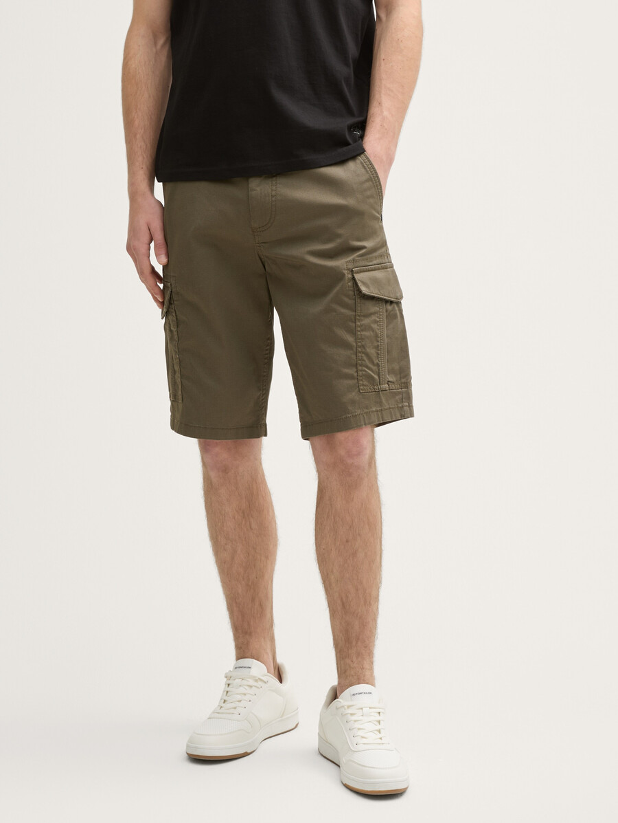 pantalones cortos cargo con bolsillos