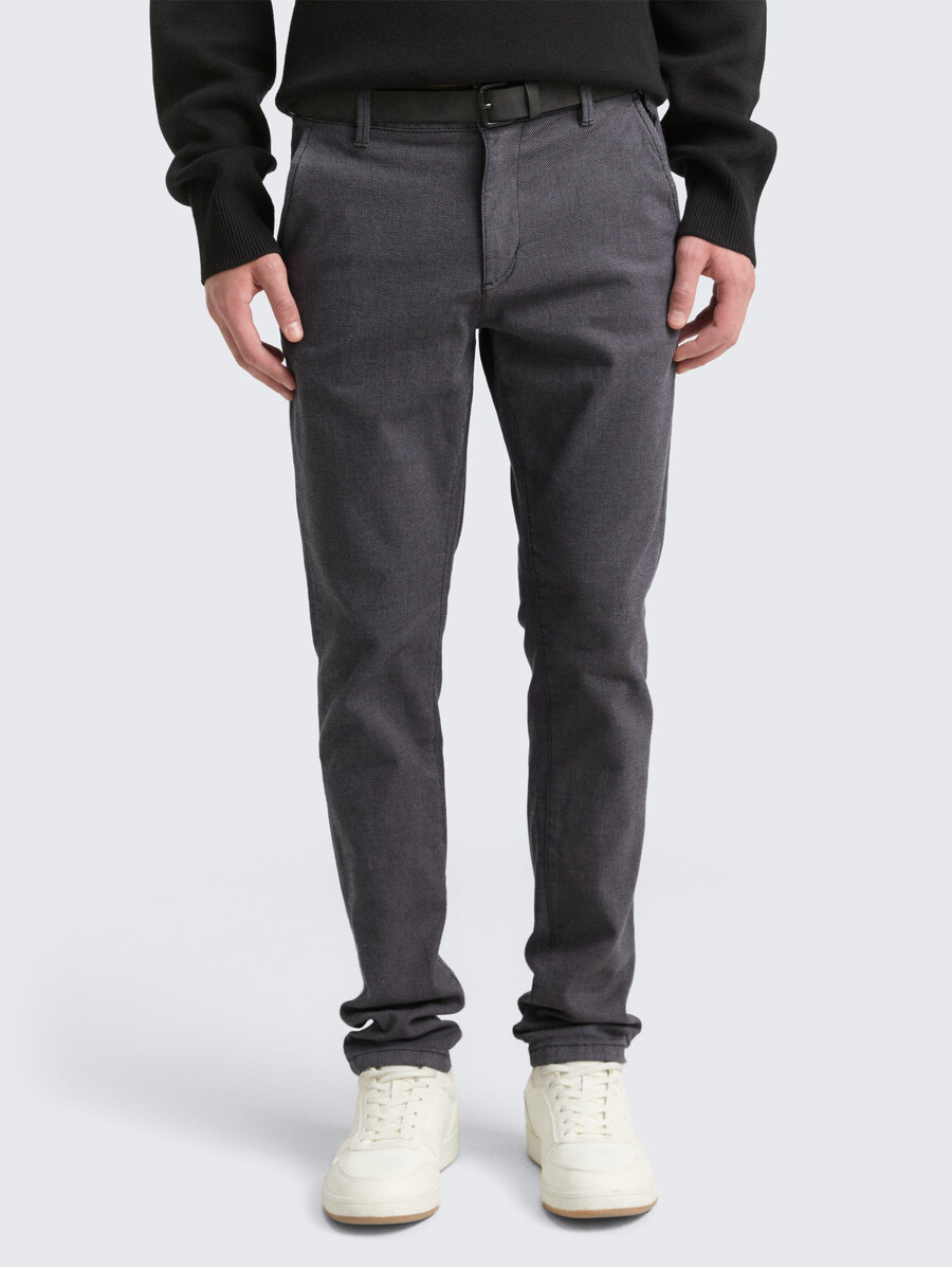 pantalones chinos de corte recto con cinturón