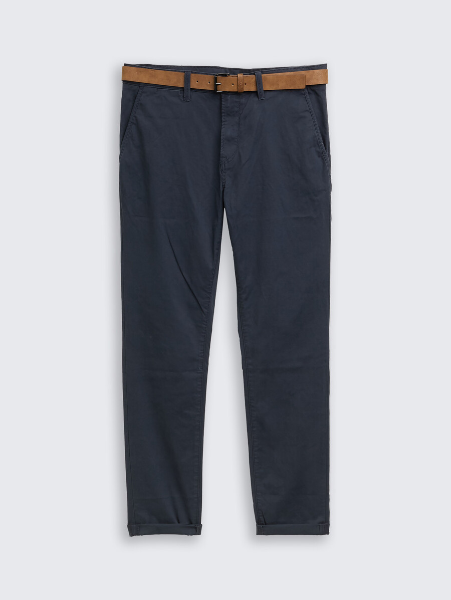 pantalones chinos de corte entallado con cinturón