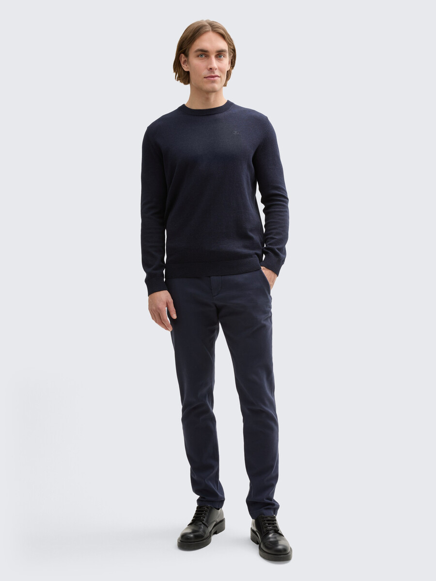 pantalones chinos tttravis slim con cinturón