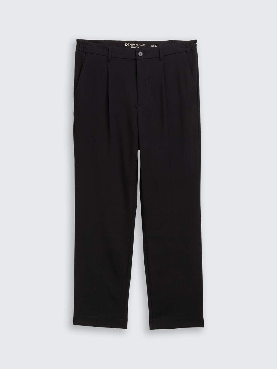pantalones chinos holgados con pliegue