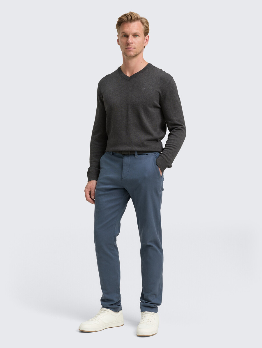 pantalones chinos tttravis slim con cinturón