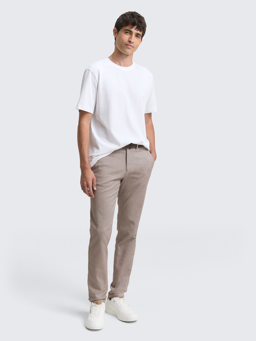 pantalones chinos tttravis slim con cinturón