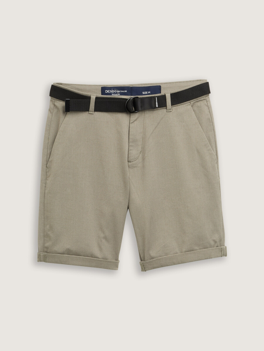 pantalones cortos chinos de corte regular con cinturón