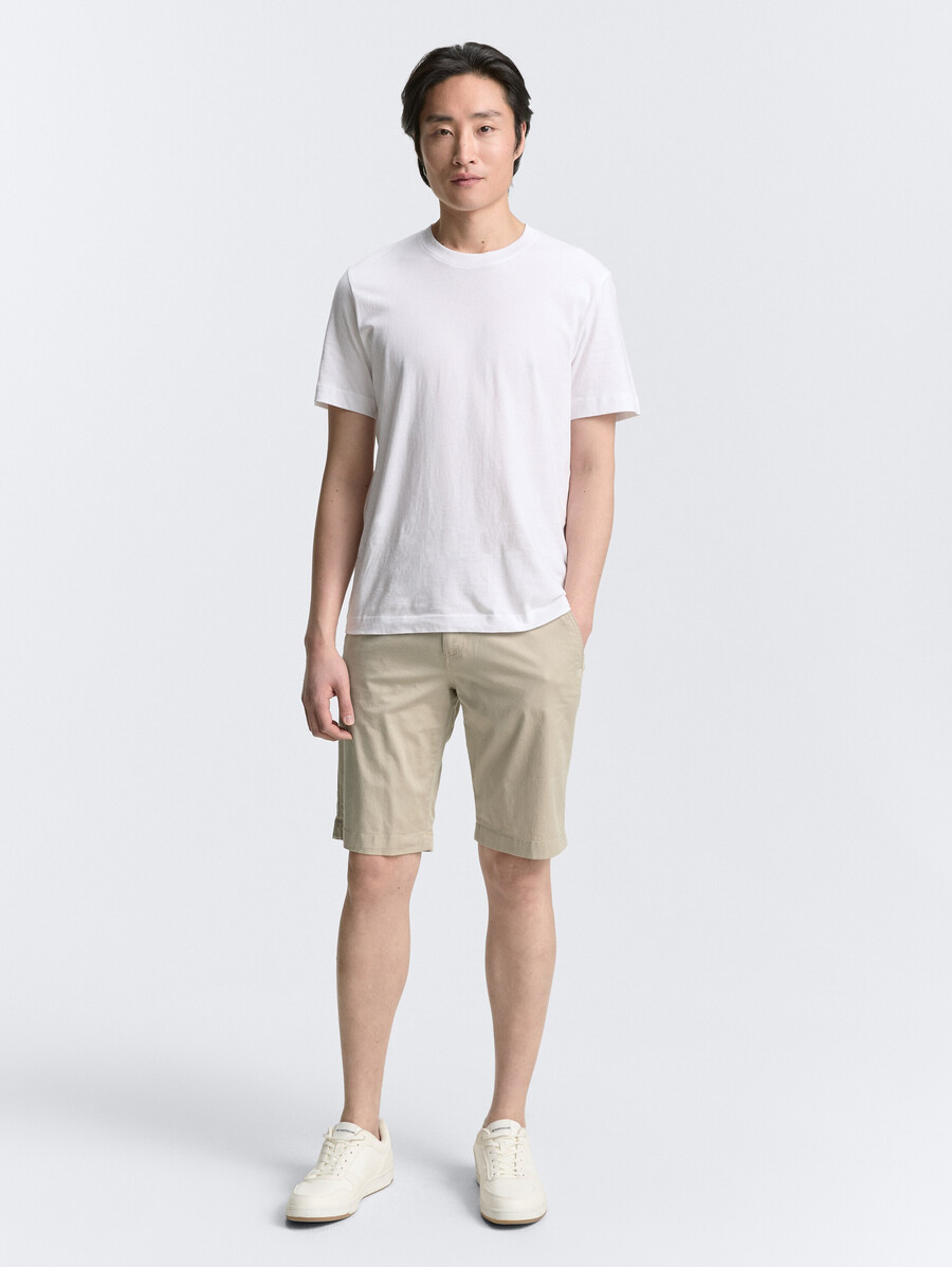 pantalones cortos chinos ligeros con cordón