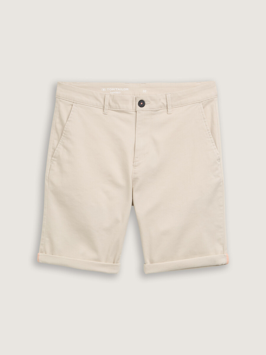 pantalones cortos chinos ajustados