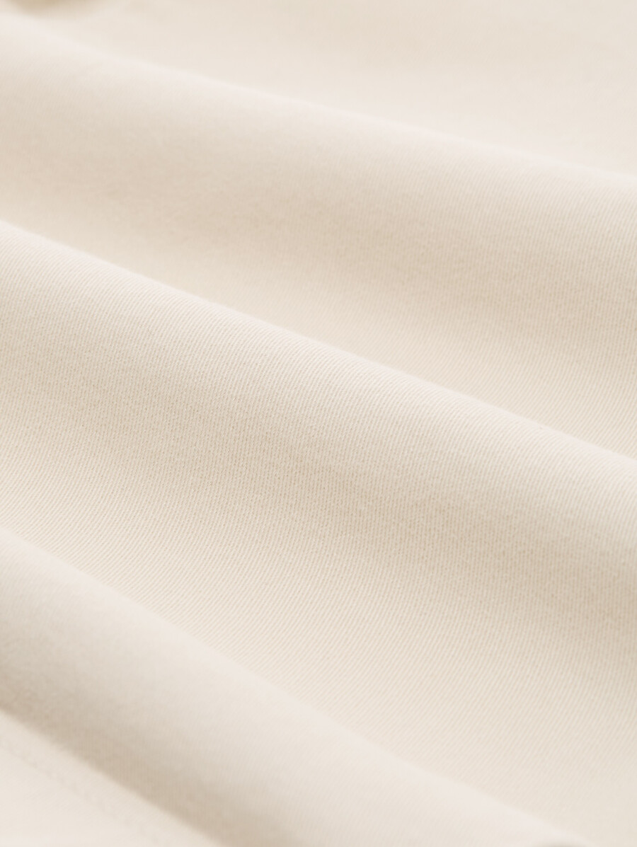 pantalones cortos chinos ajustados