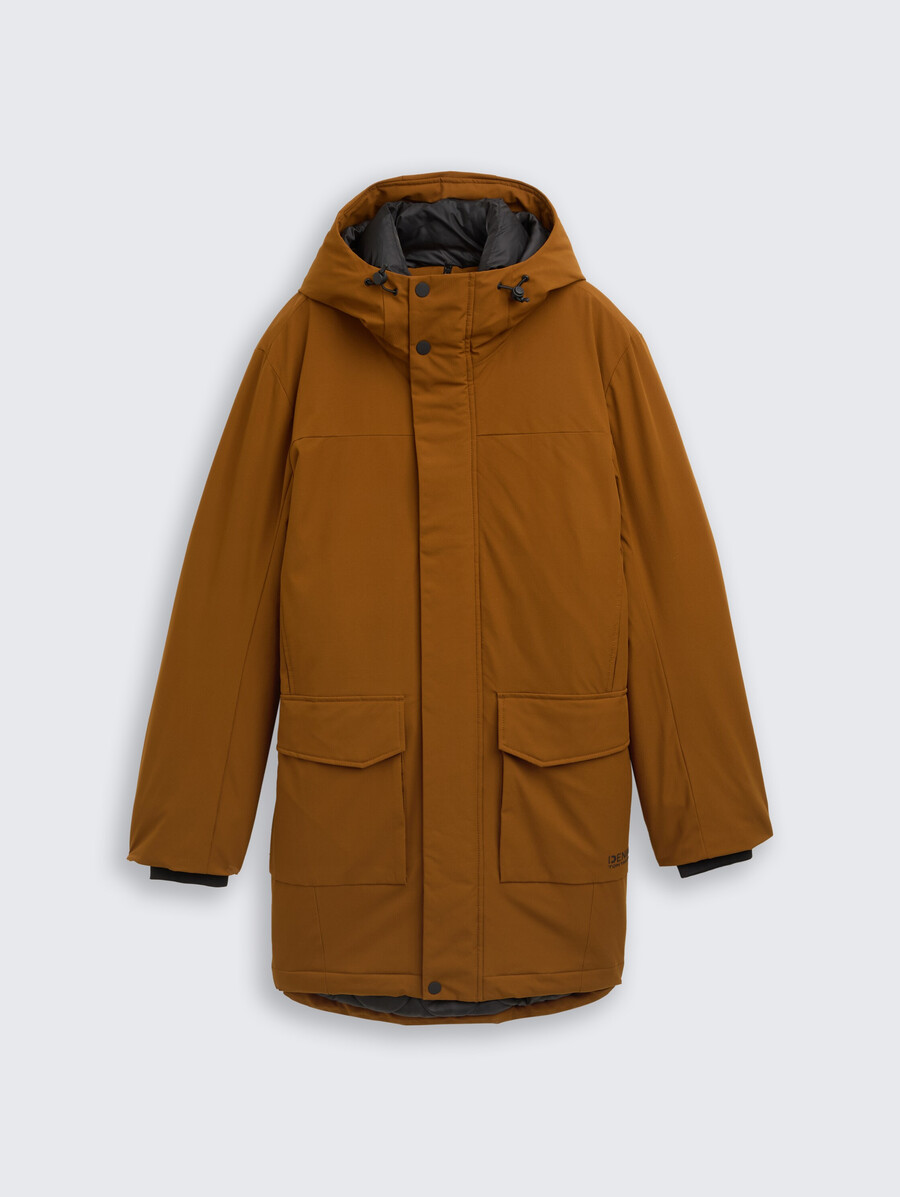 parka con función repelente al agua
