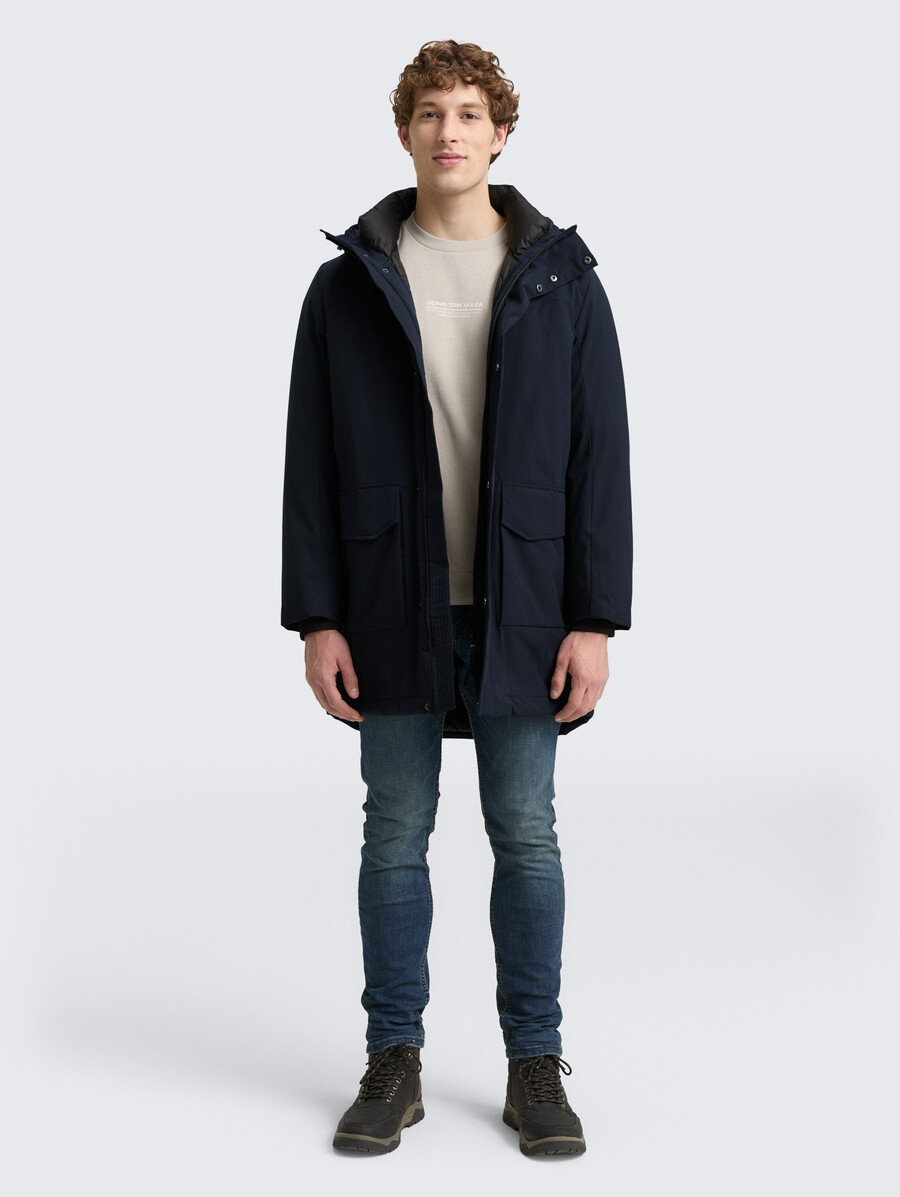 parka con función repelente al agua