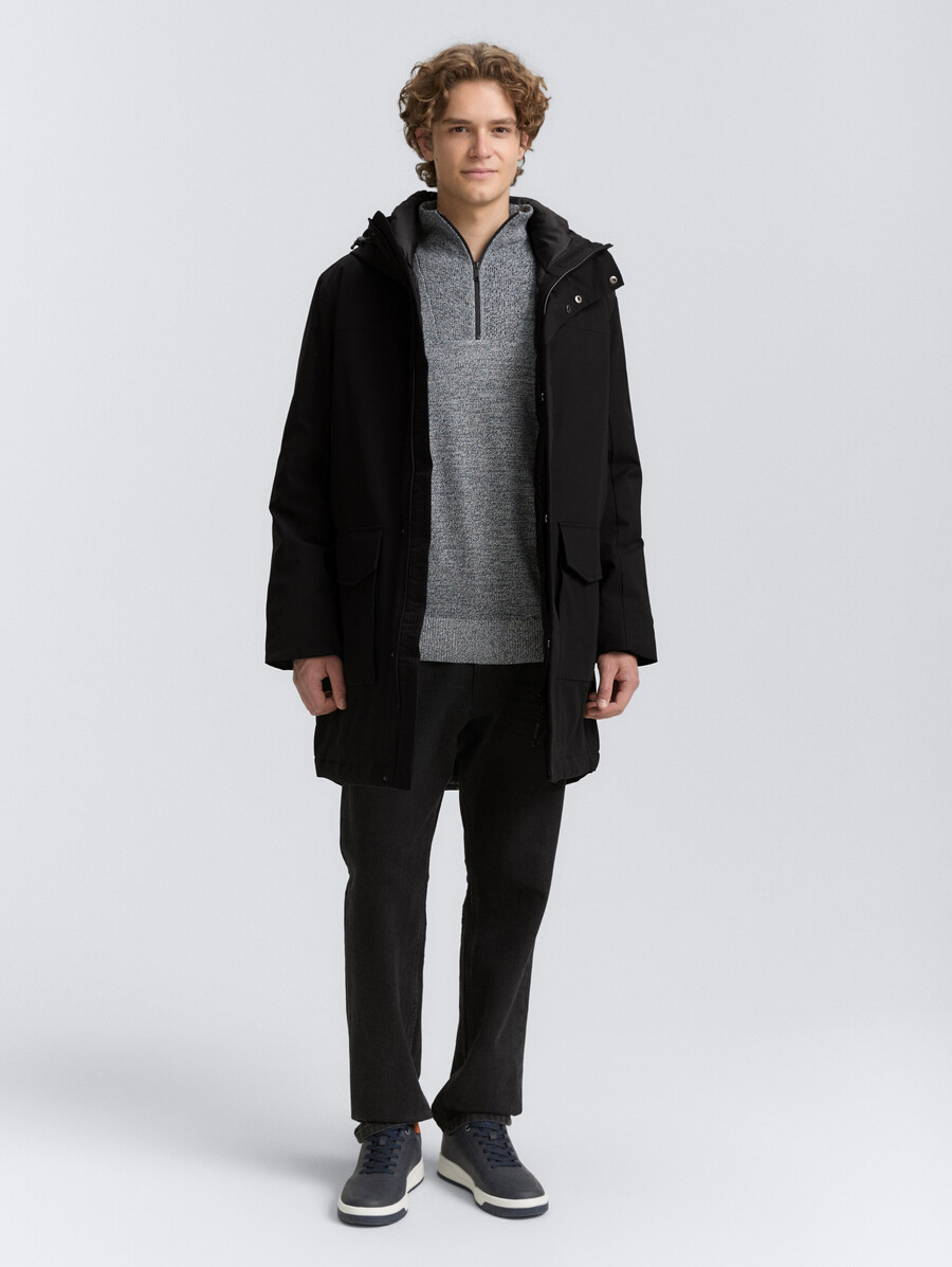 parka con función repelente al agua