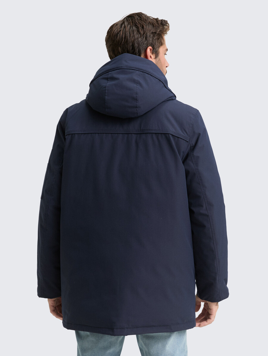 parka ártica con capucha desmontable