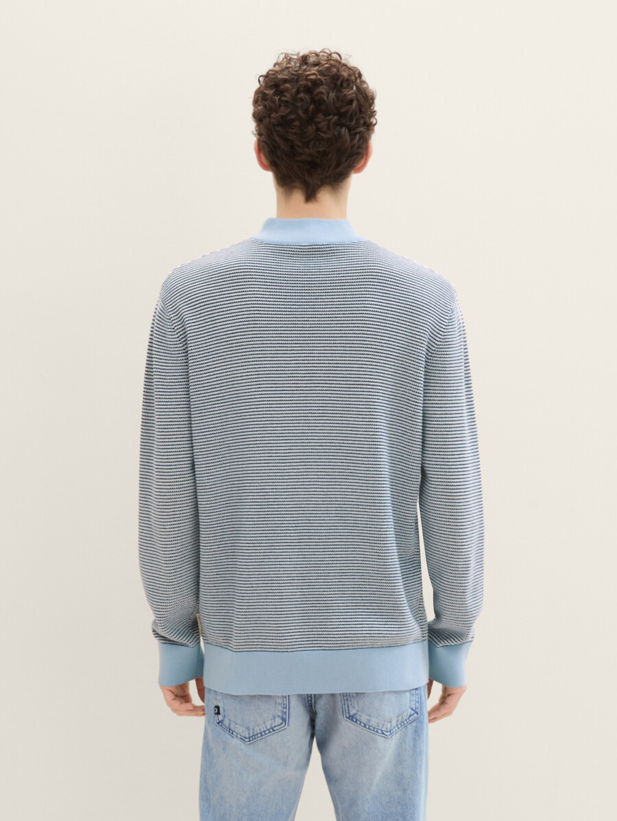 jersey de punto con cuello alto