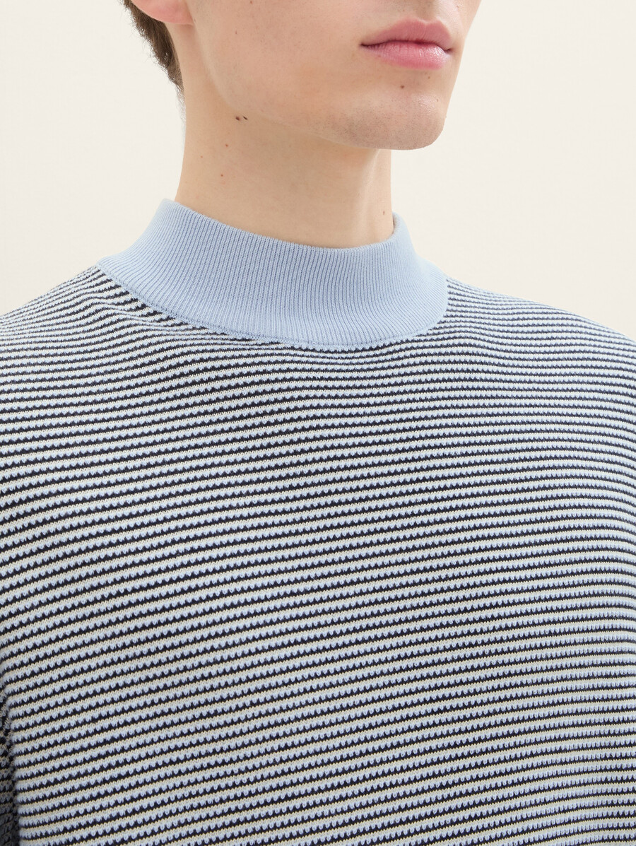 jersey de punto con cuello alto