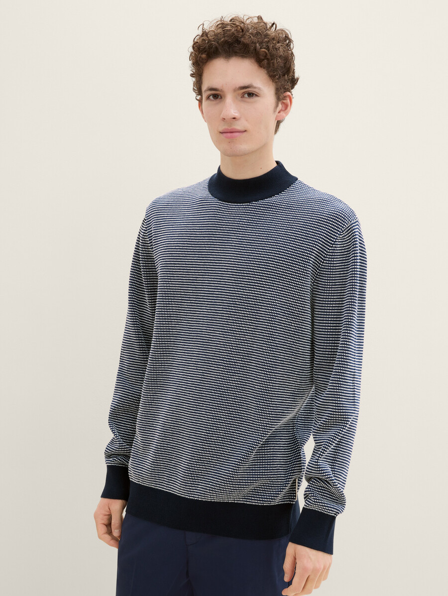 jersey de punto con cuello alto