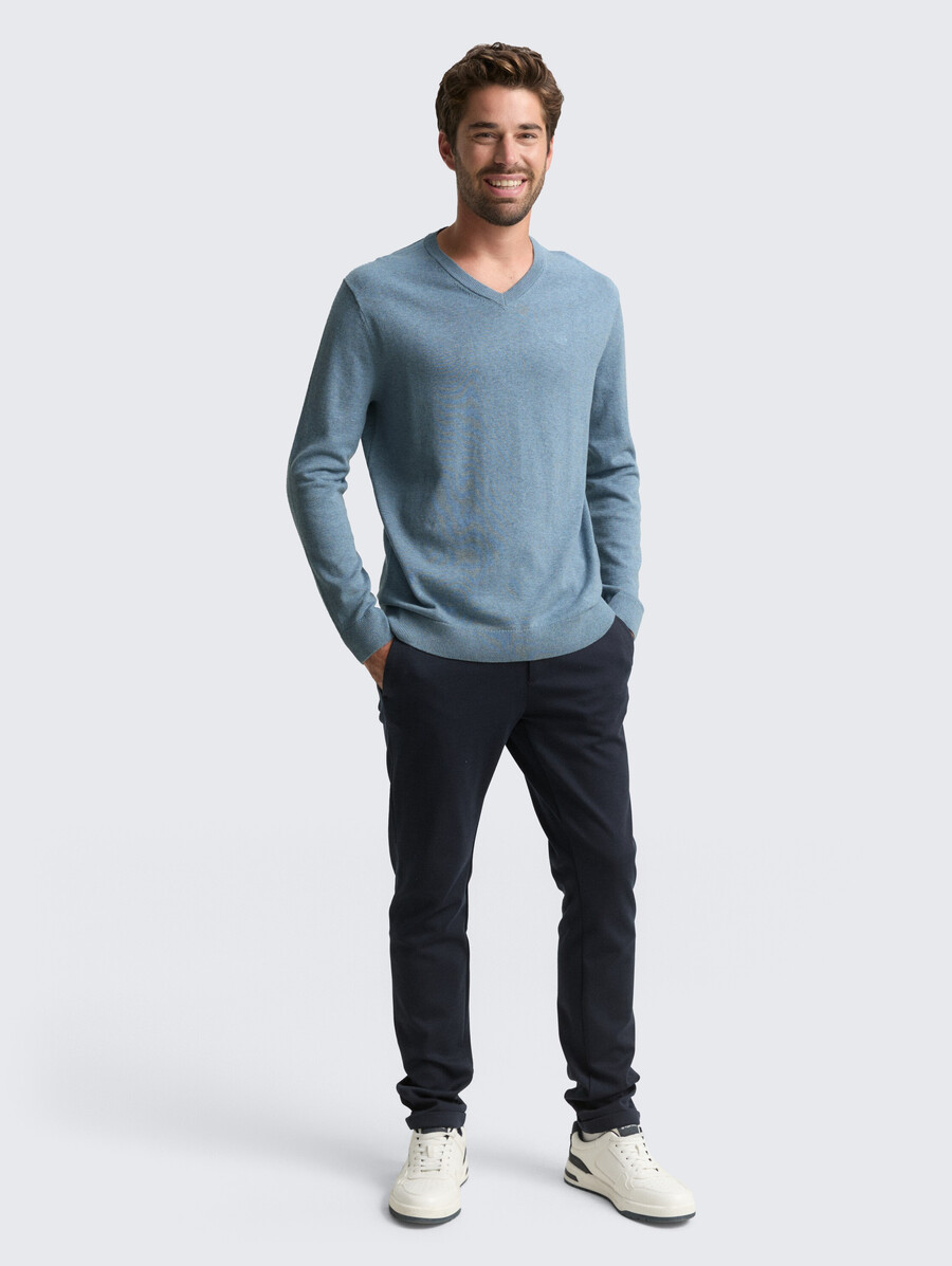 jersey de punto de algodón con cuello de pico