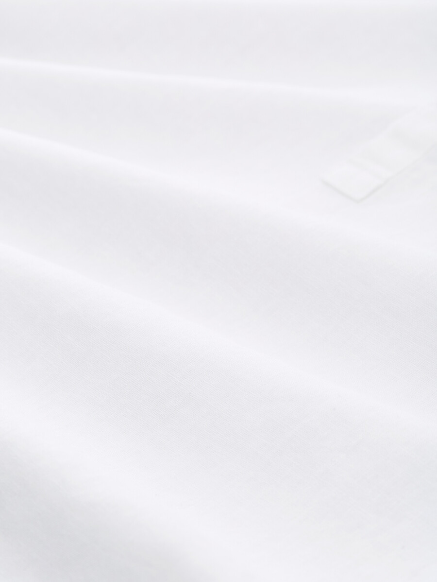 camisa túnica de corte relajado con contenido de lino