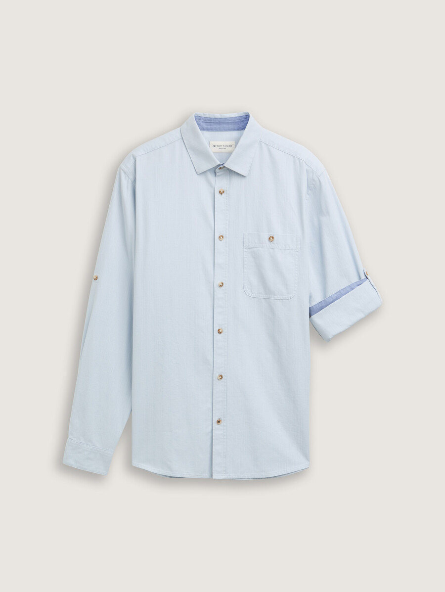 camisa de corte regular con largo de manga ajustable