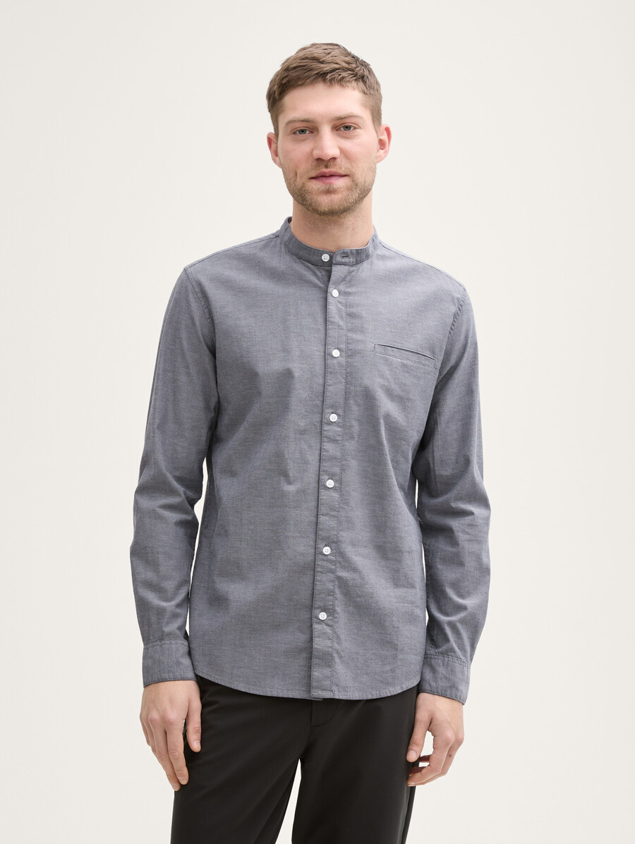 camisa oxford entallada con bolsillo en el pecho