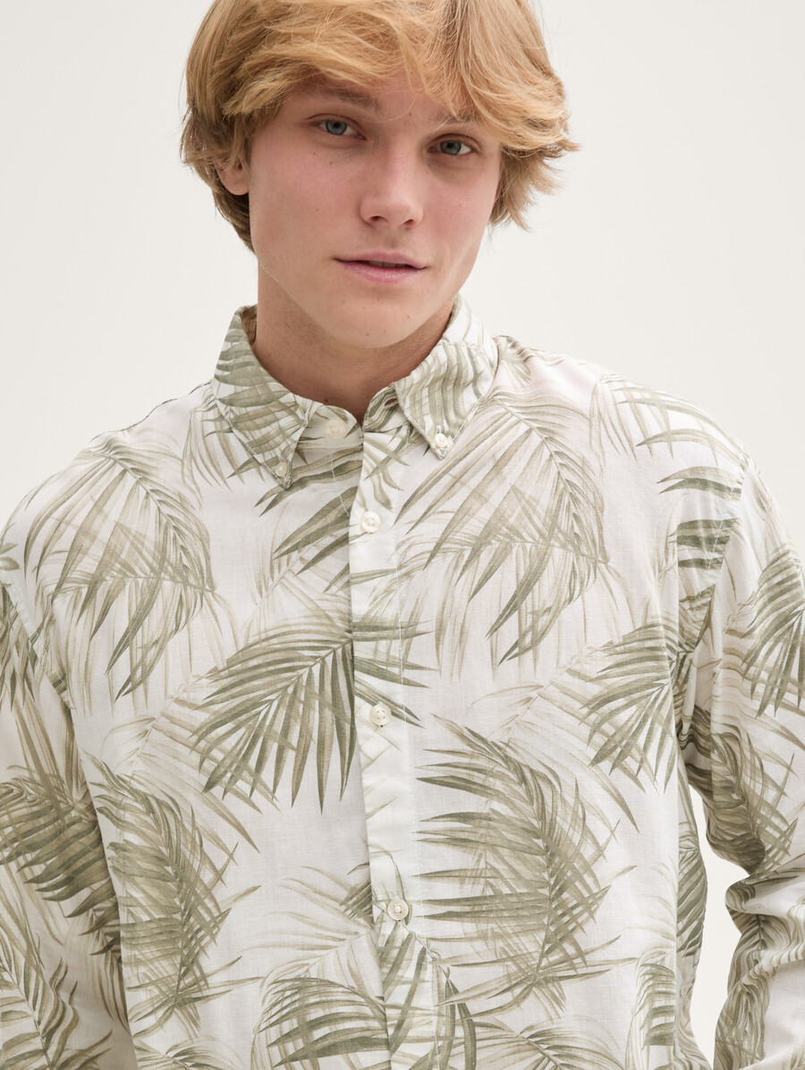 camisa de corte relajado con contenido de lino