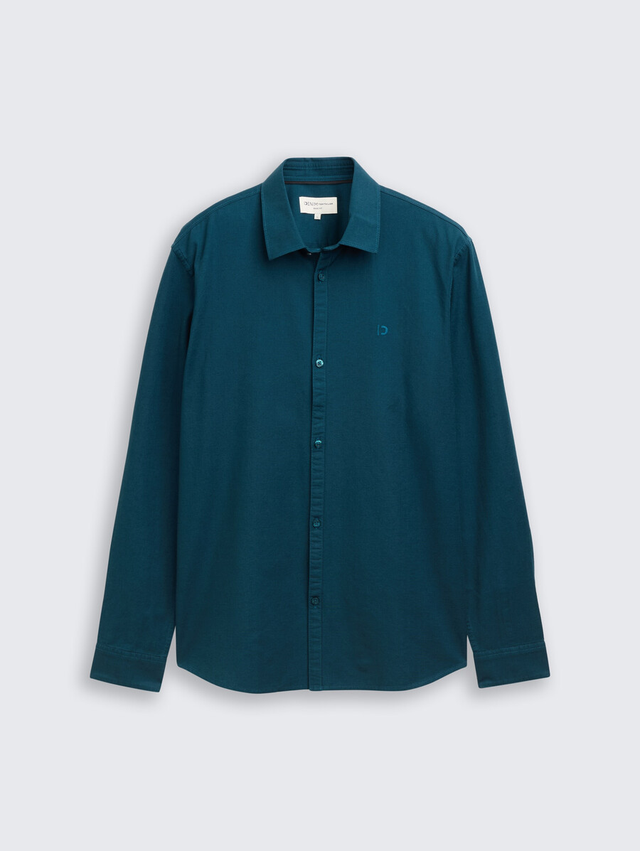 camisa de corte regular con bordado de logo