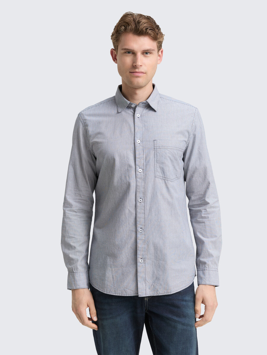 camisa de algodón ajustada