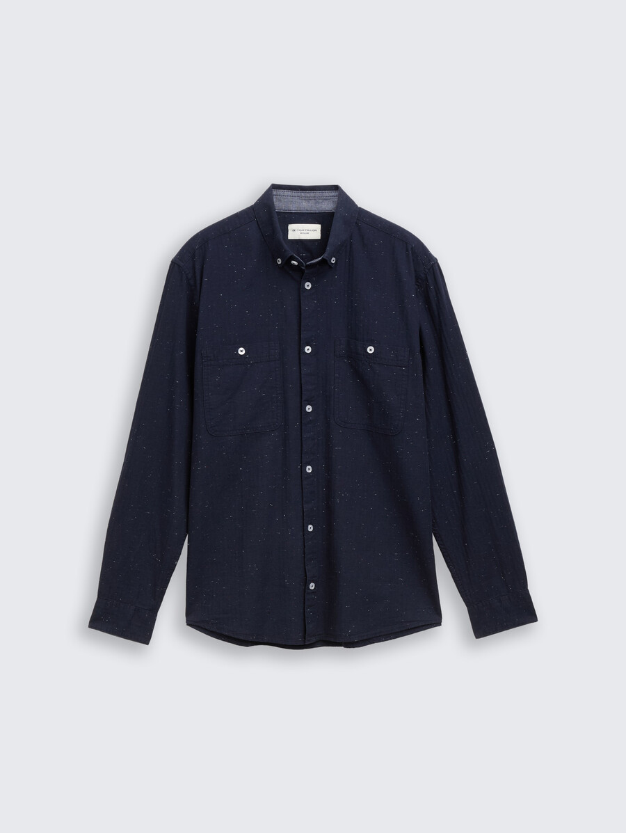 camisa de corte regular con look jaspeado