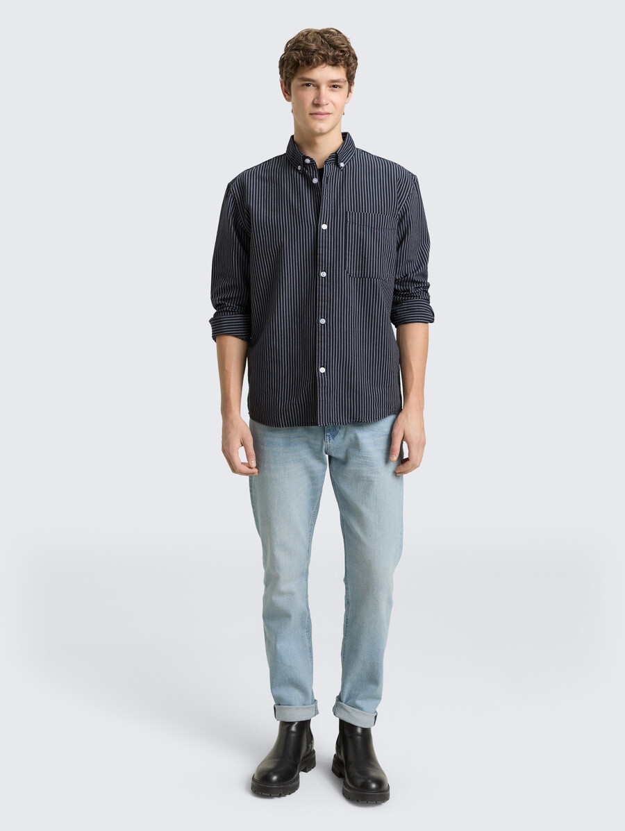 camisa de algodón de corte relajado