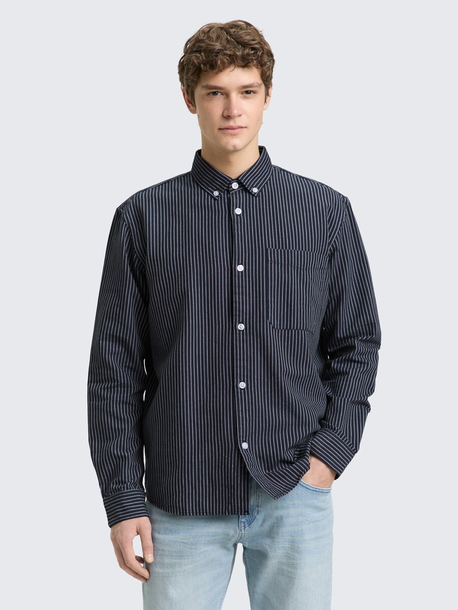 camisa de algodón de corte relajado