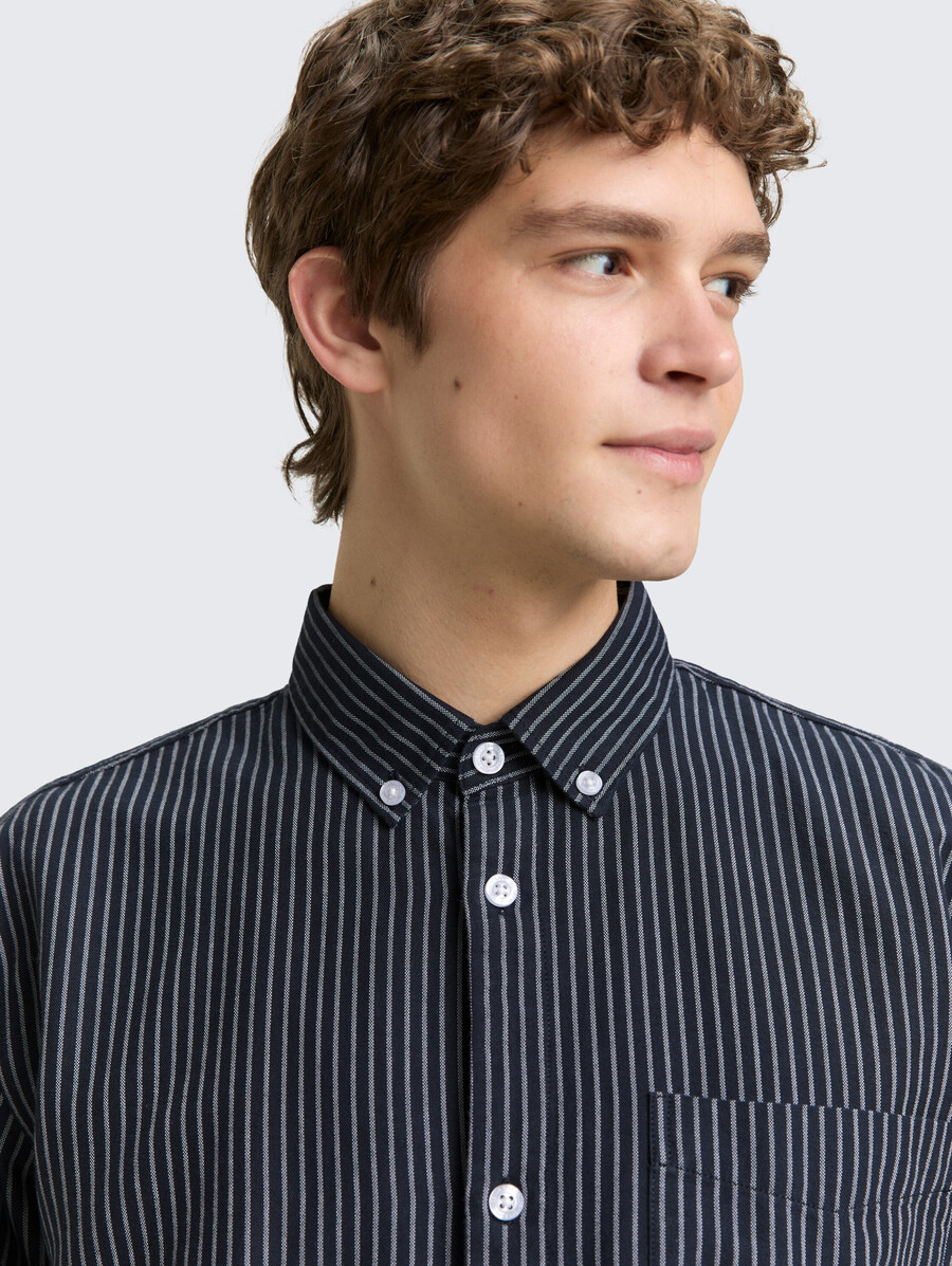 camisa de algodón de corte relajado