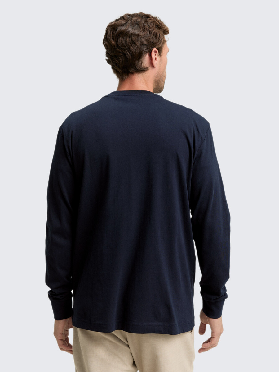 camisa de manga larga con estampado de logotipo