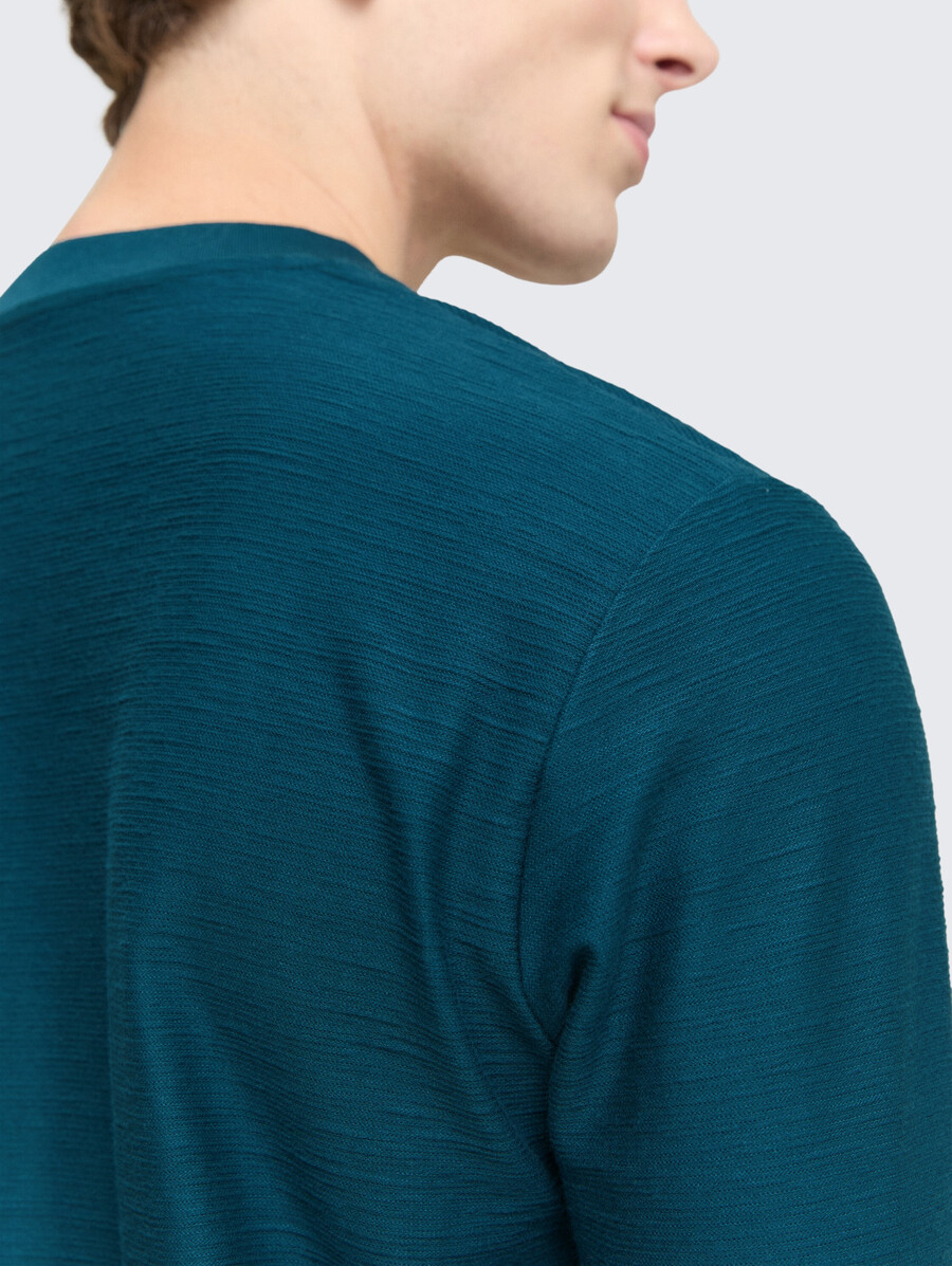 camisa de manga larga henley