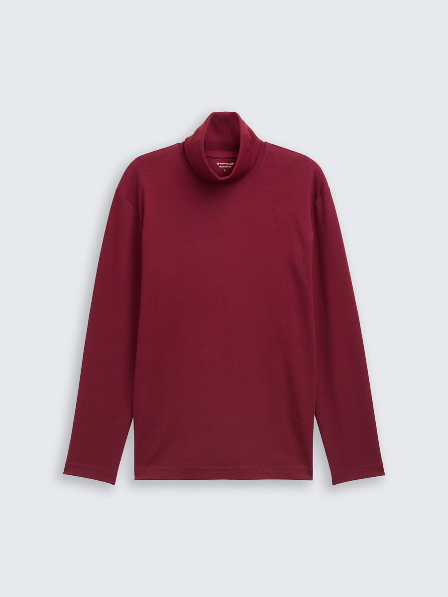 camisa básica de cuello alto