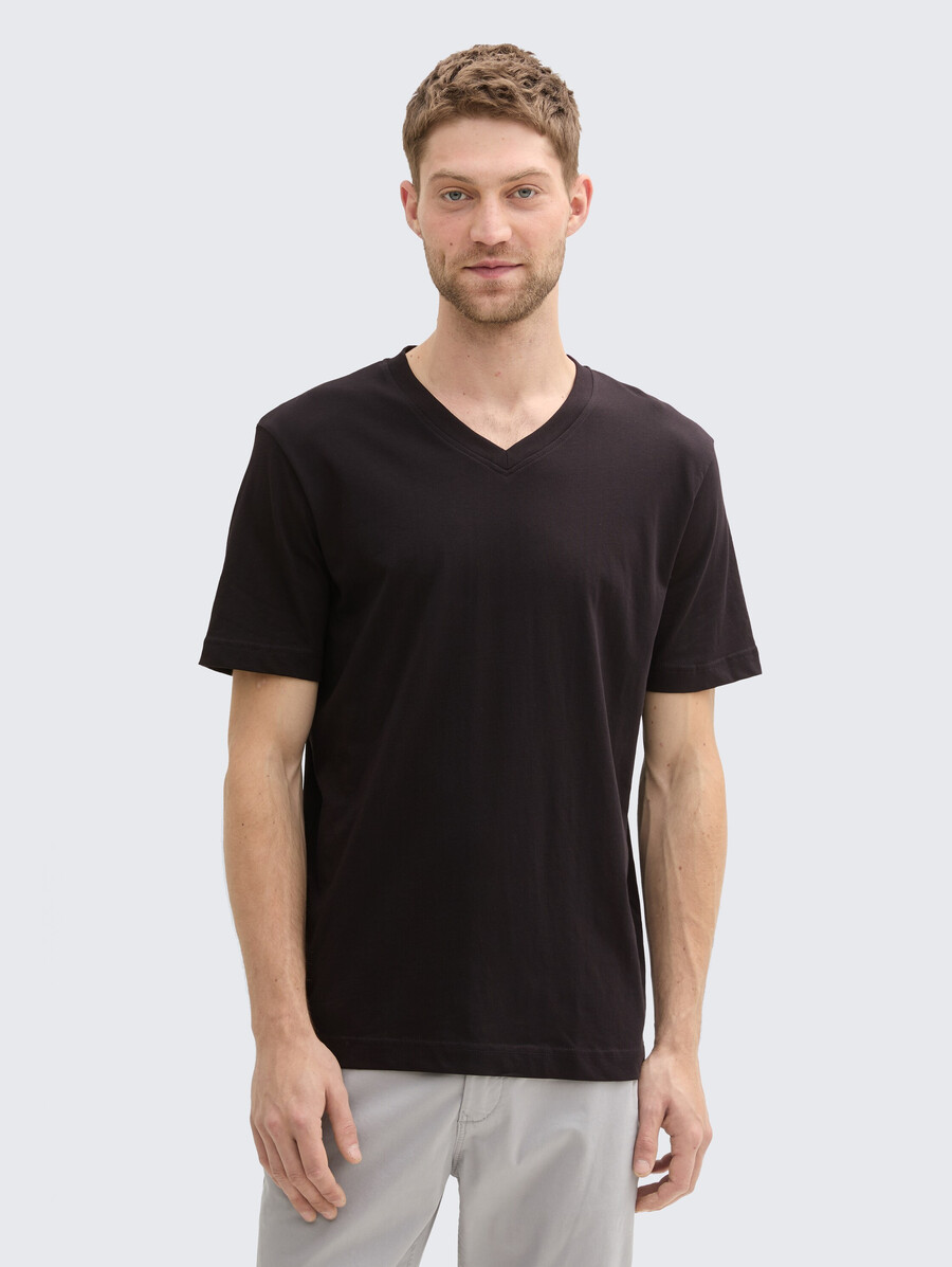 camiseta básica en pack de 2 con escote en pico