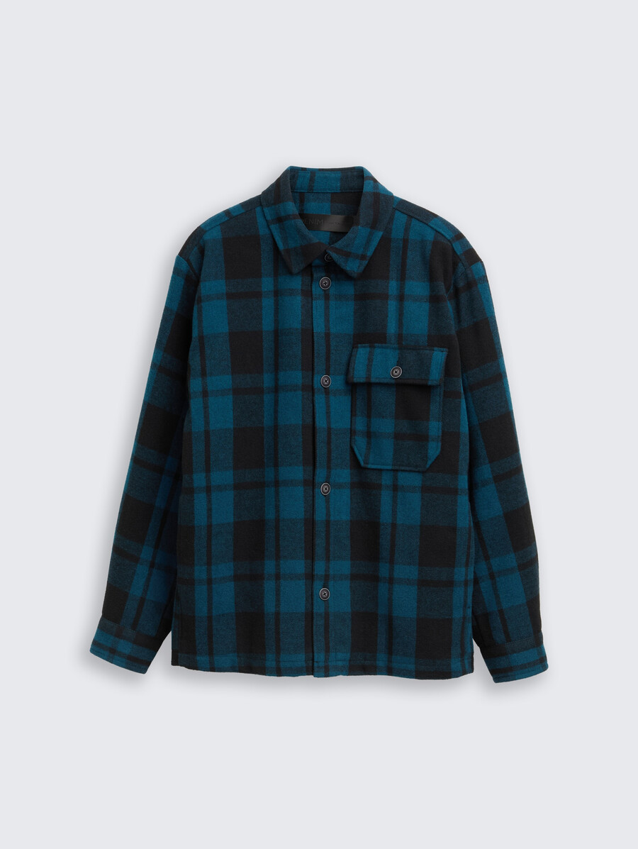 chaqueta tipo sobrecamisa con efecto lana