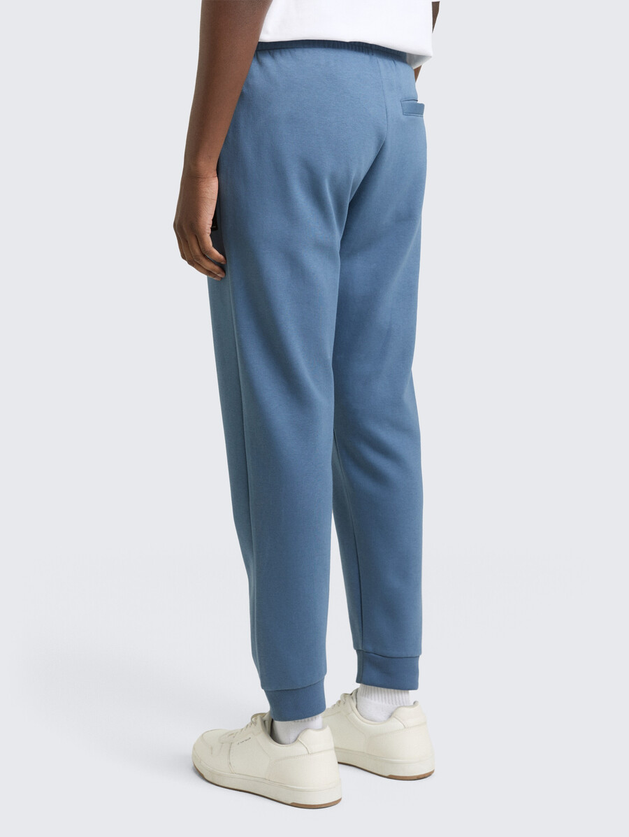 pantalones de jogging básicos