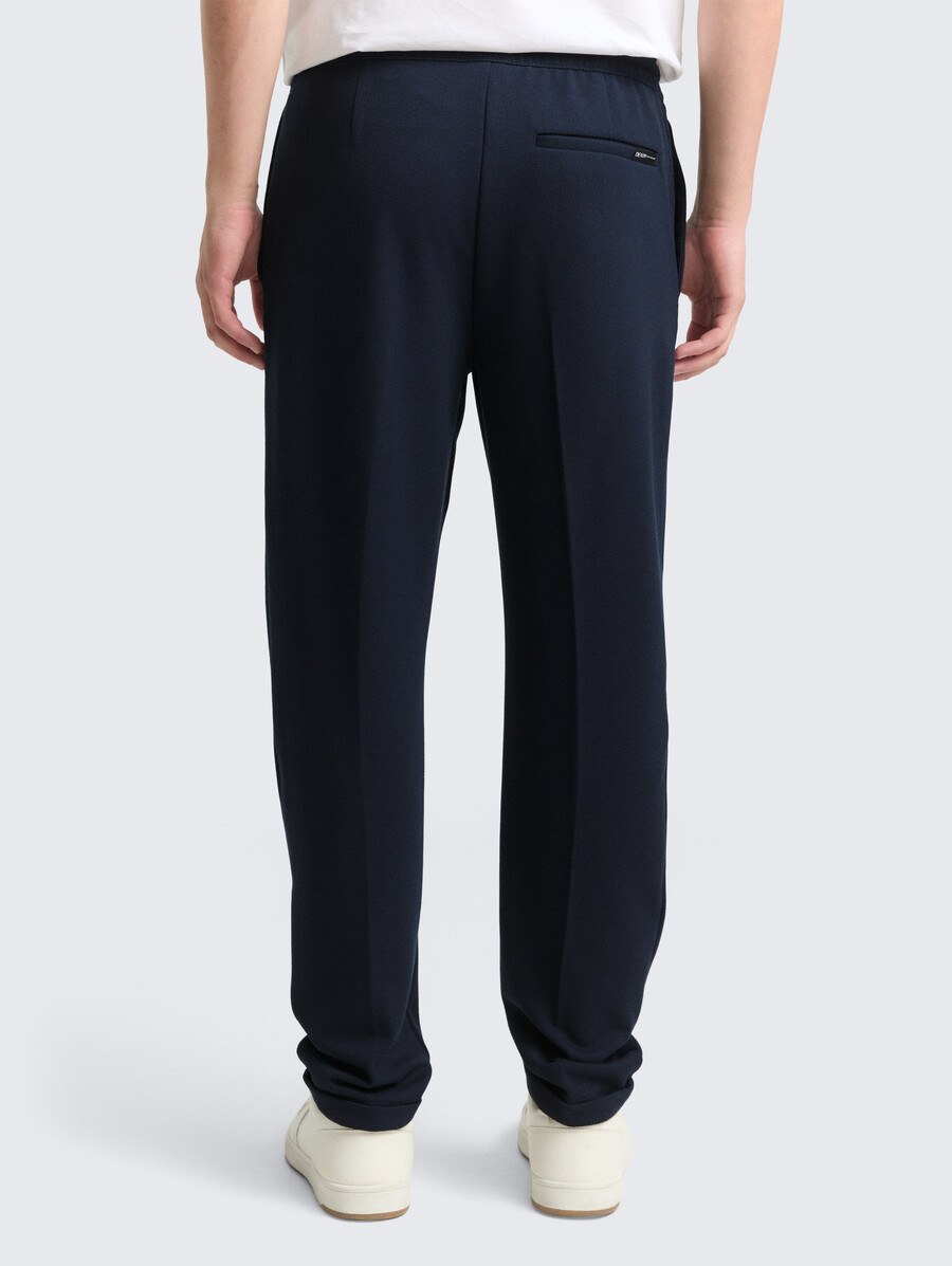 pantalones tttapered