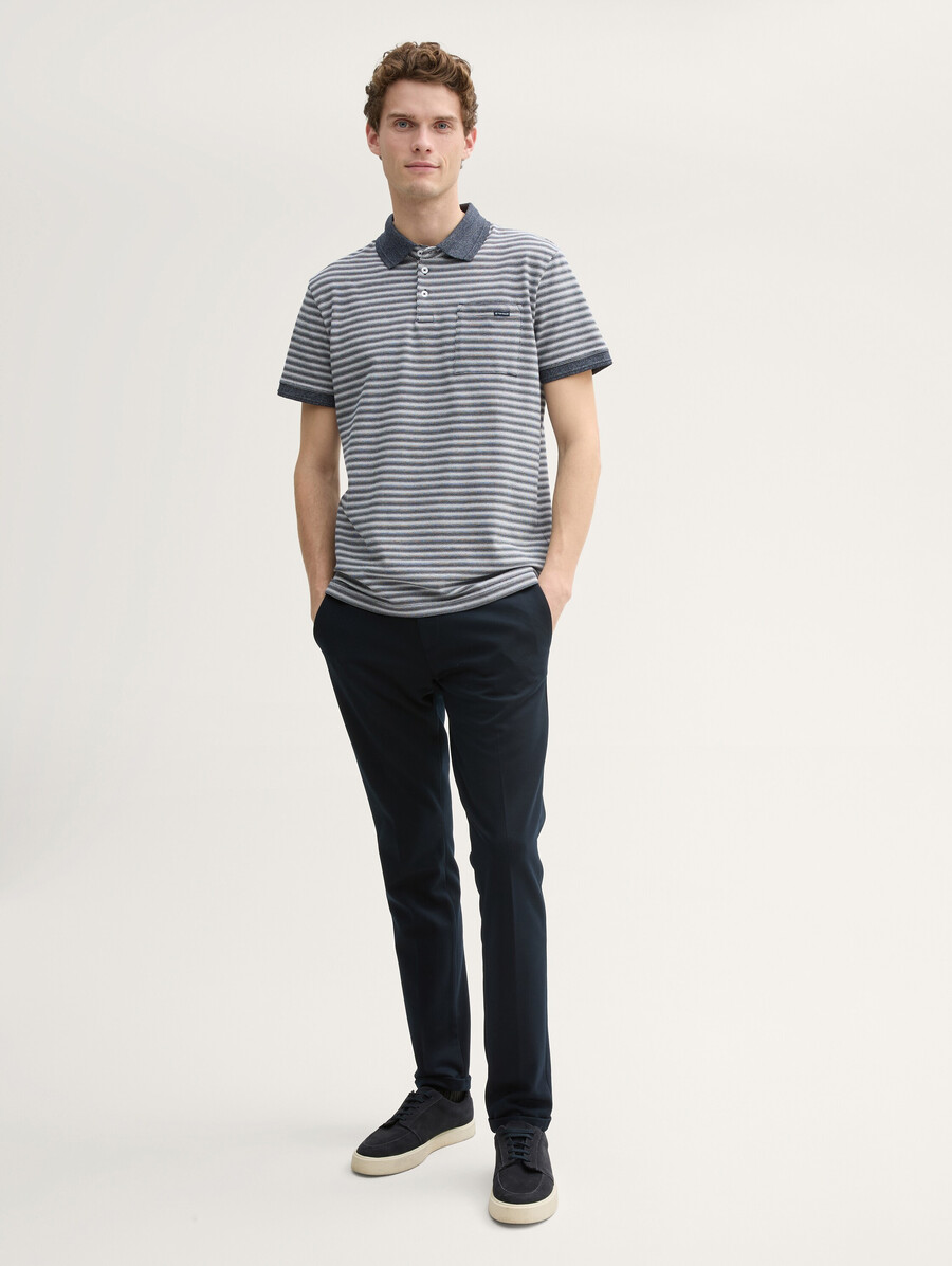 polo de piqué con bolsillo en el pecho
