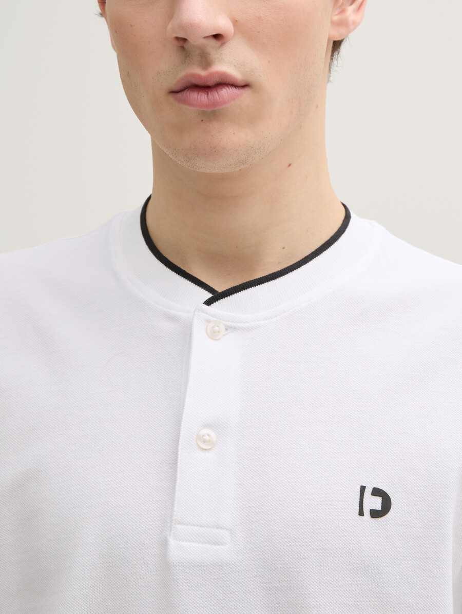 camisa polo con cuello bomber