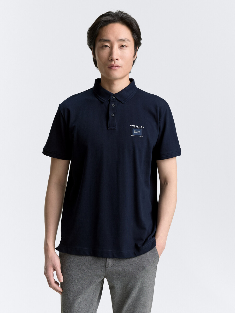 polo de piqué con elástico