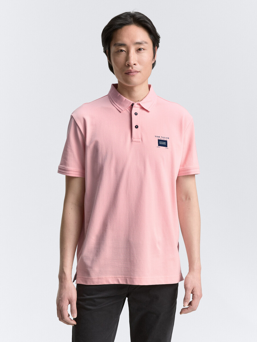 polo de piqué con elástico