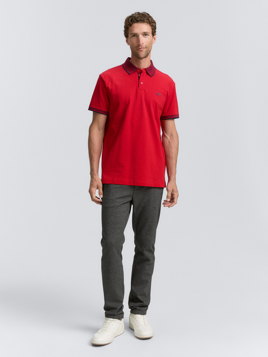 polo de piqué con elástico