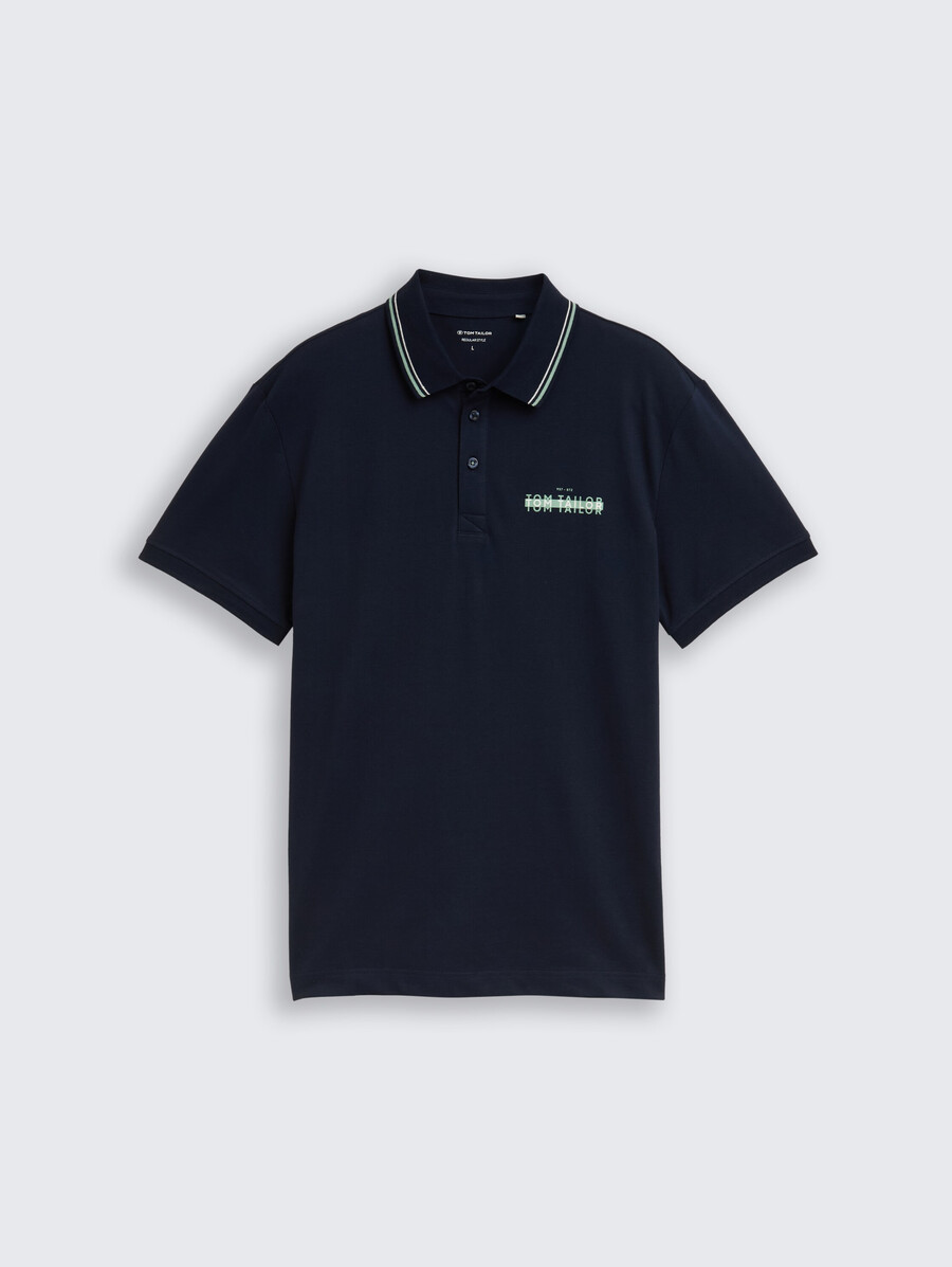 polo de piqué con estampado