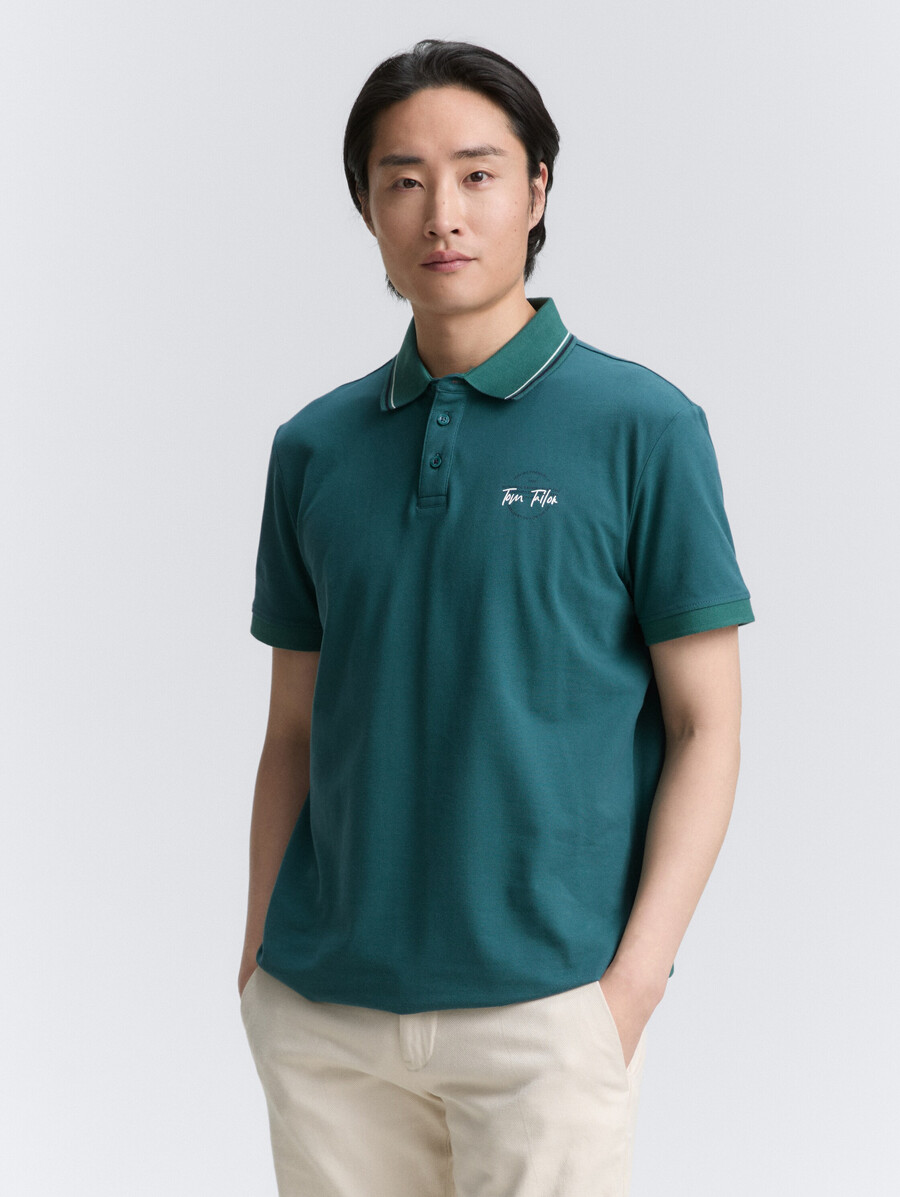 polo de piqué con estampado