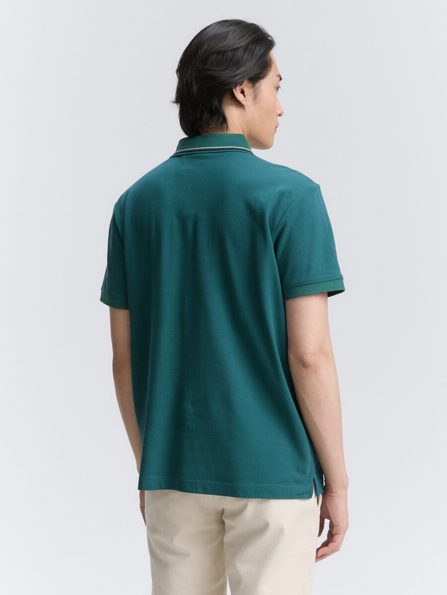 polo de piqué con estampado