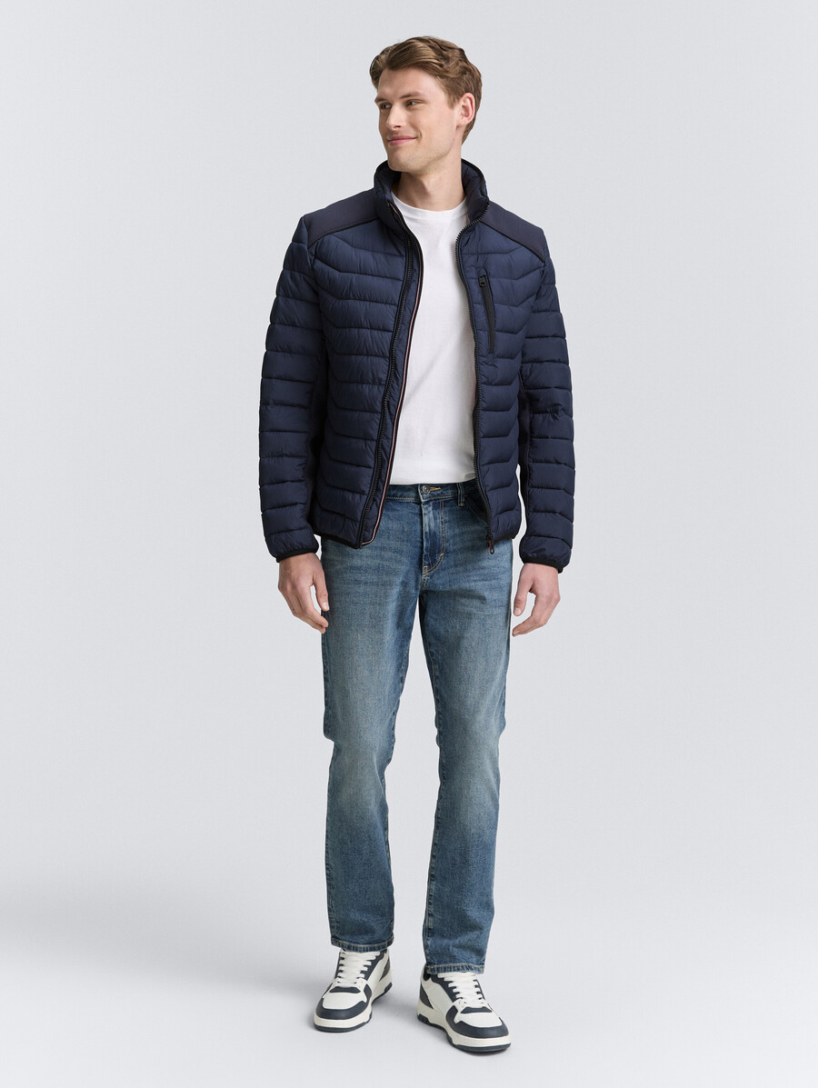 chaqueta acolchada híbrida ligera