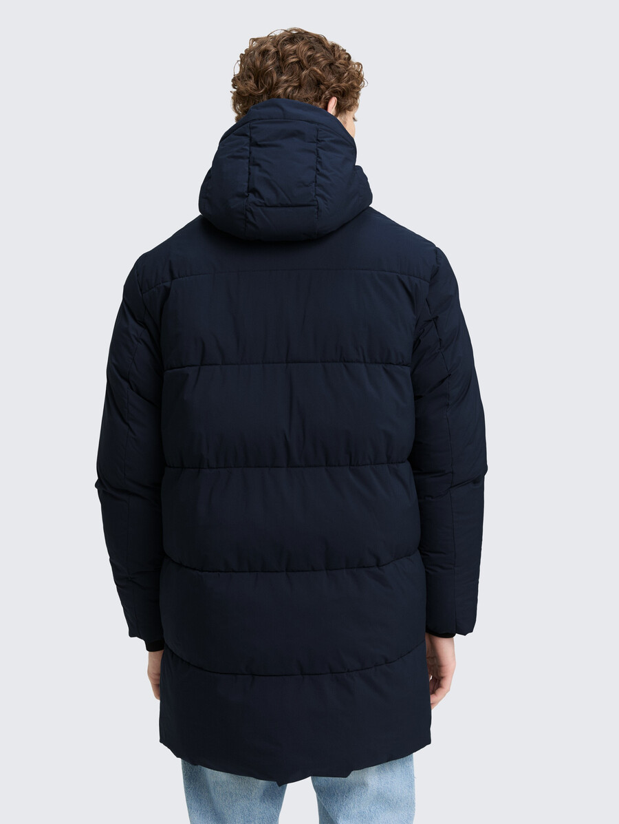 parka acolchada con capucha