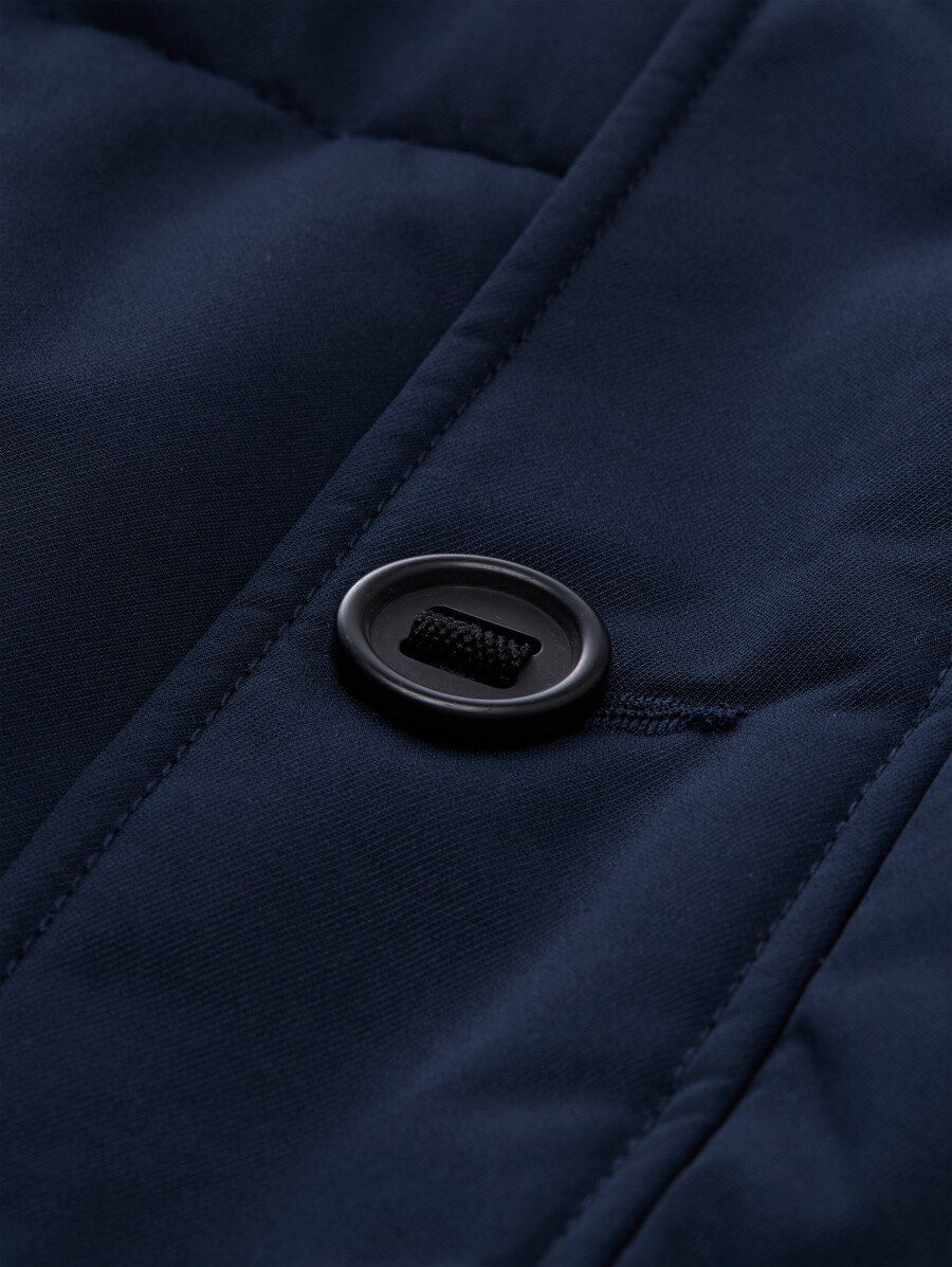 chaqueta acolchada con capucha desmontable
